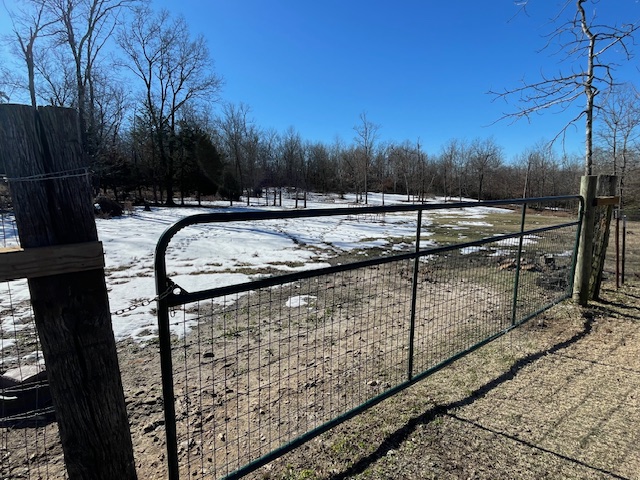main property photo 35