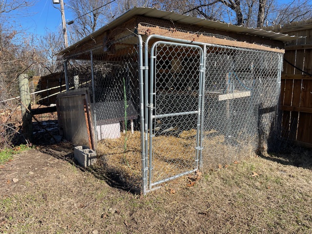 main property photo 40