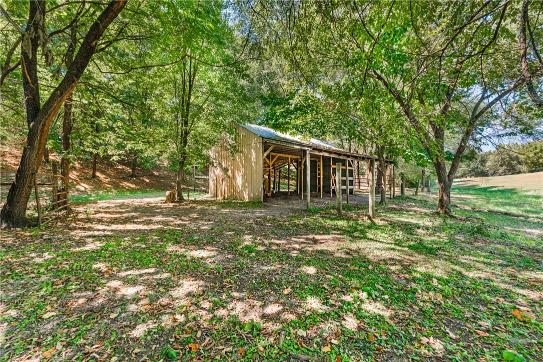 main property photo 36