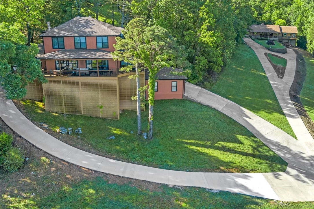 main property photo 14