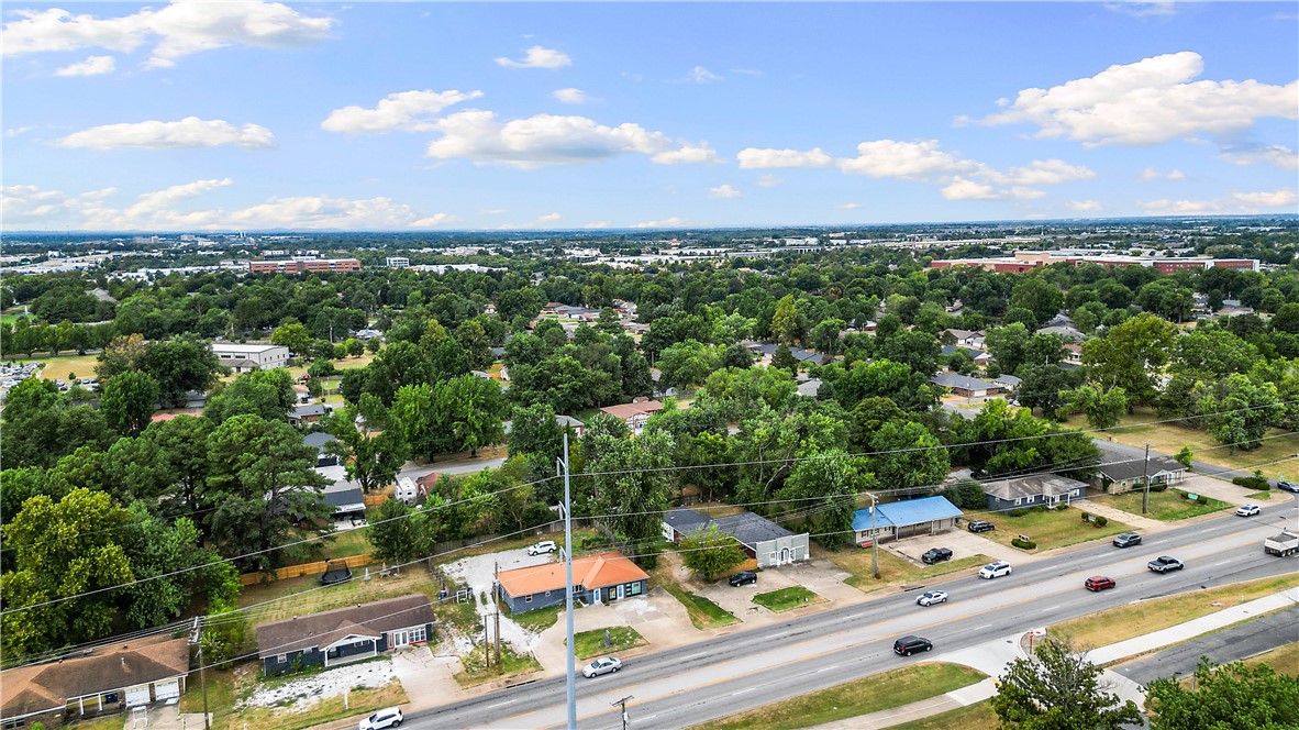 main property photo 13