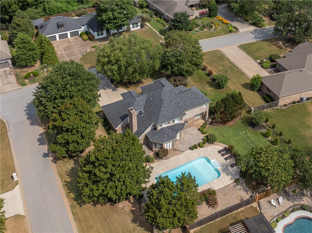 main property photo 42