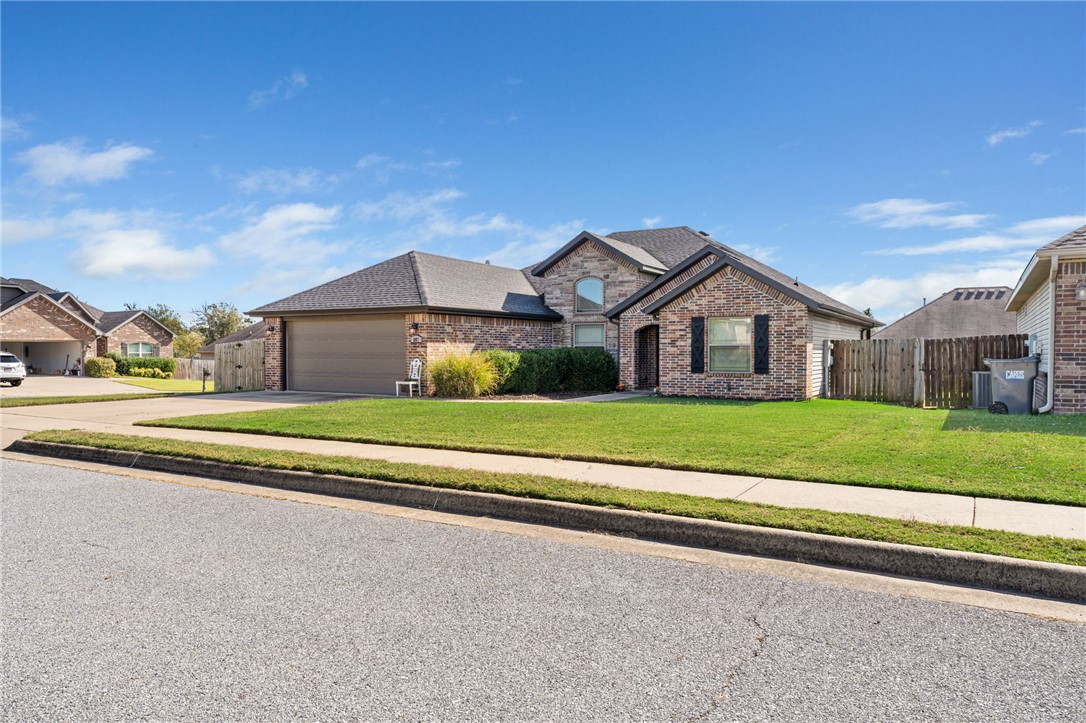 main property photo 31
