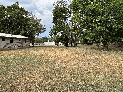 main property photo 12