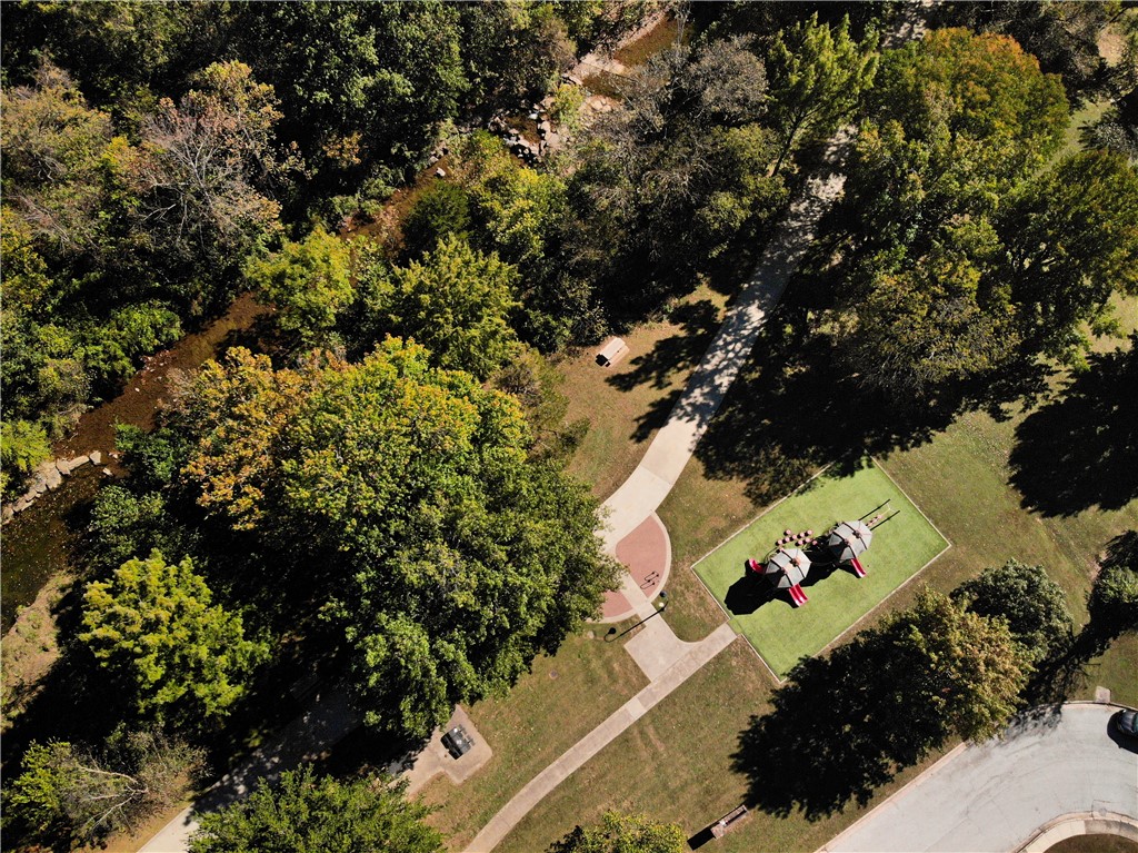 main property photo 18