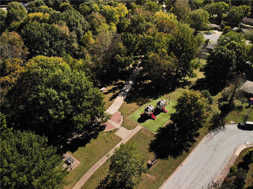main property photo 24