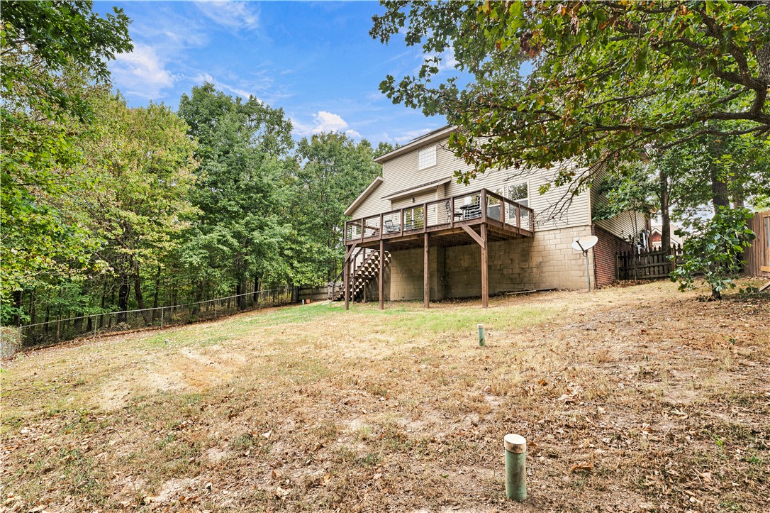 main property photo 28