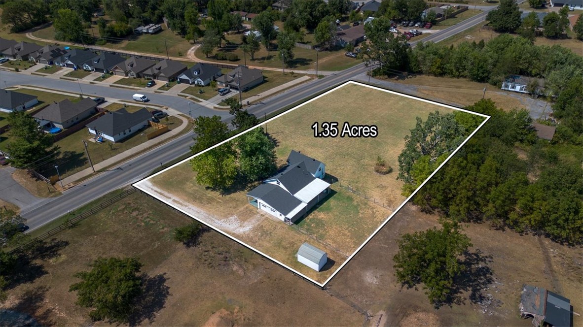 main property photo 33