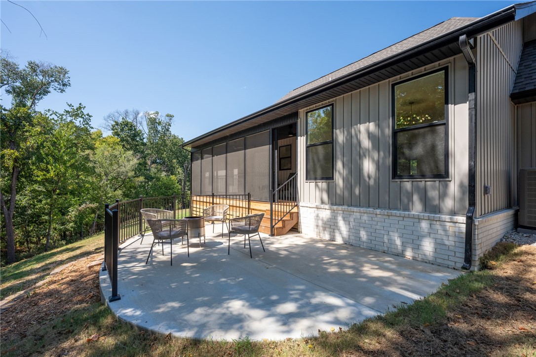 main property photo 24