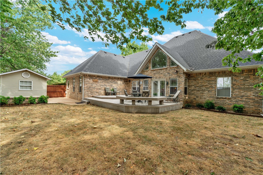 main property photo 29