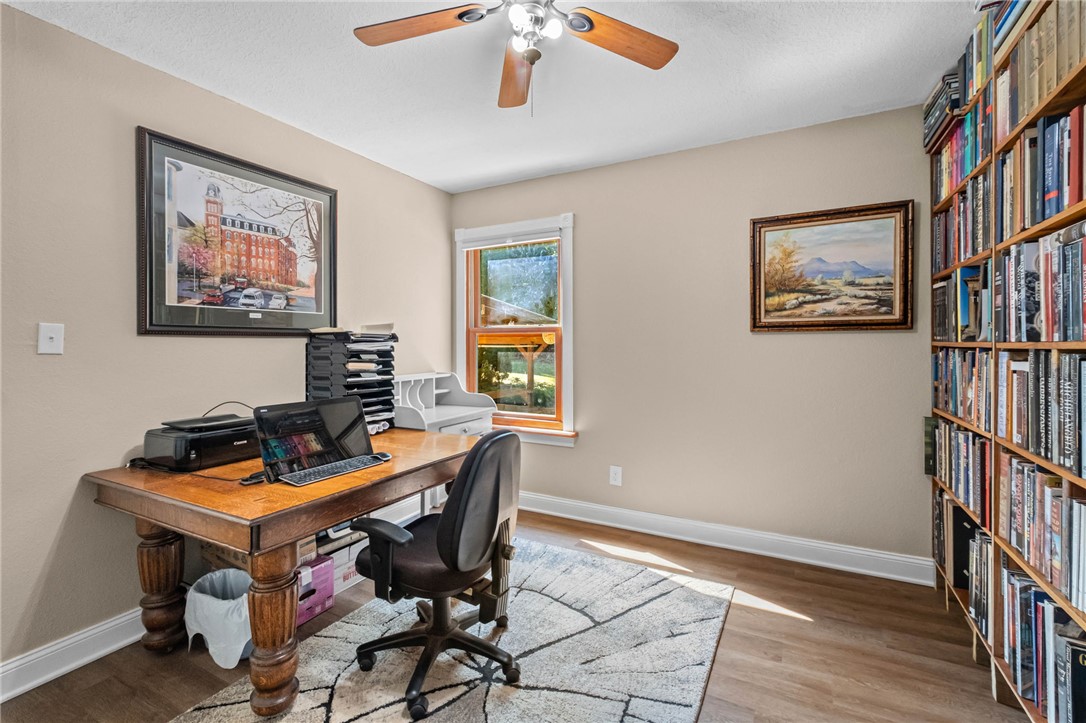 main property photo 22