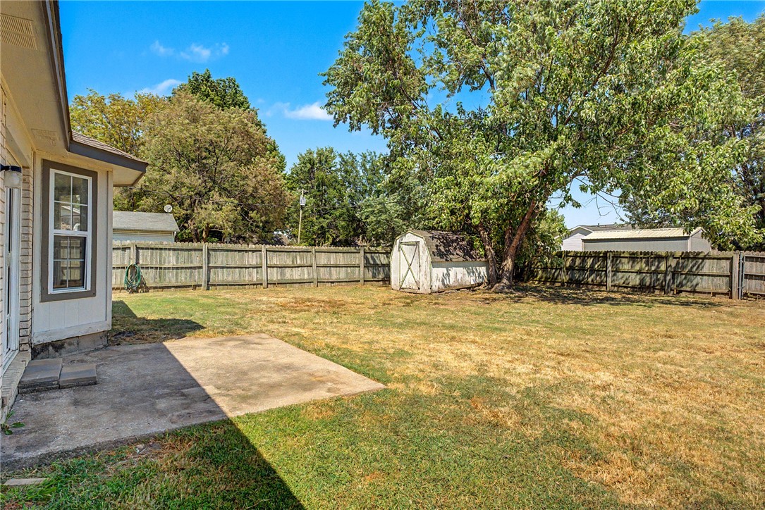 main property photo 30