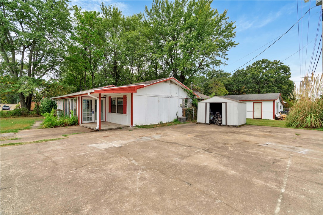 main property photo 39