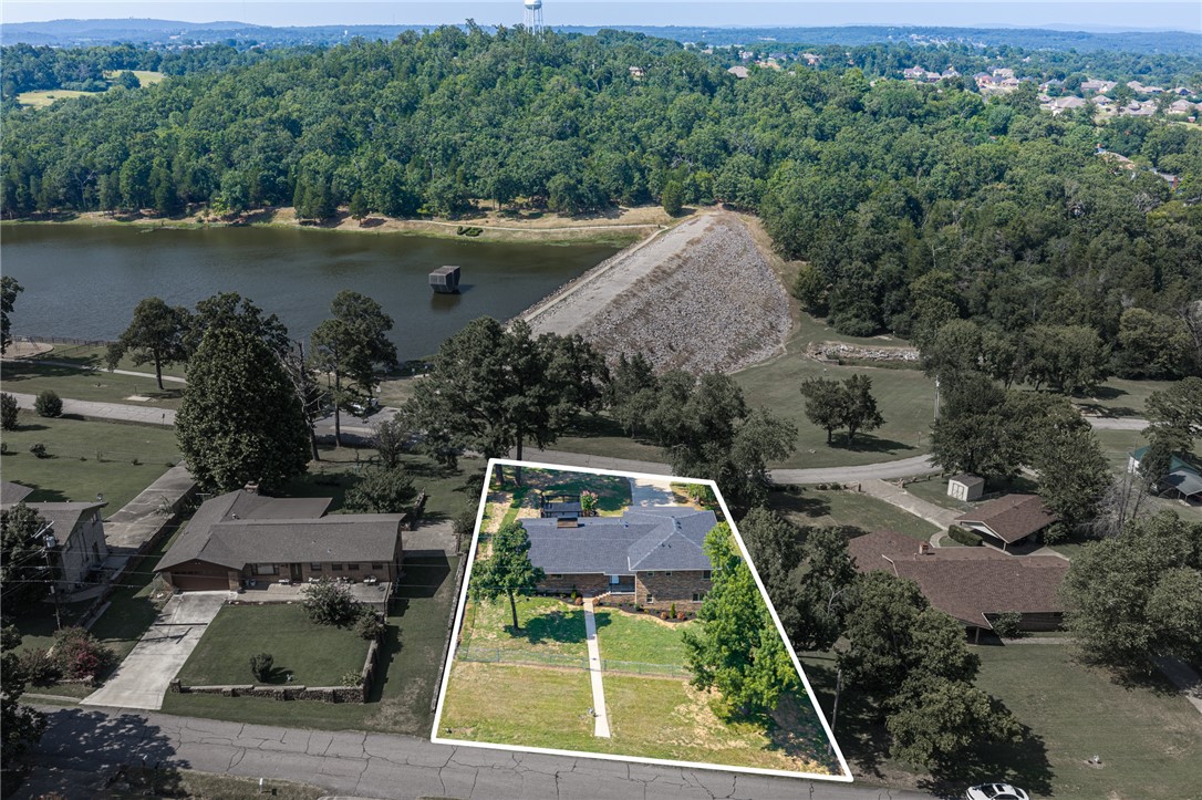 main property photo 59