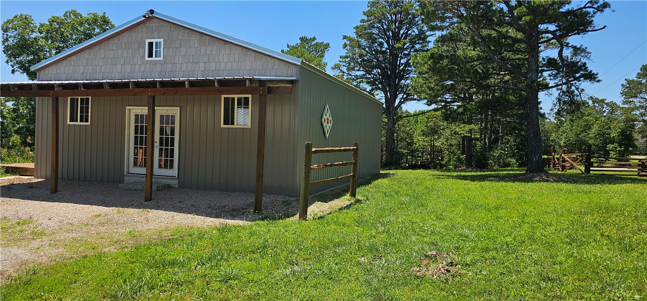 main property photo 13