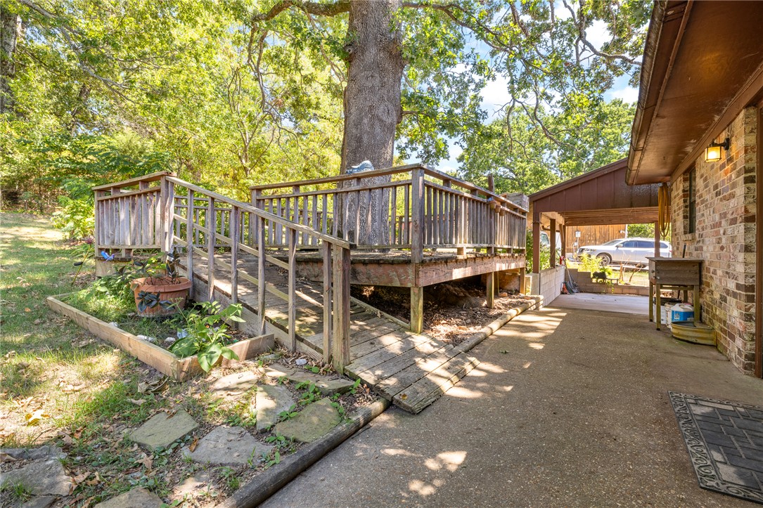 main property photo 24