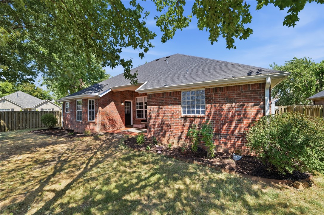 main property photo 29