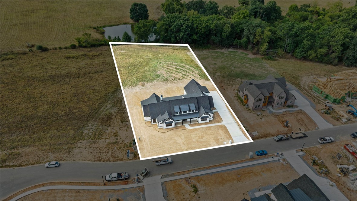 main property photo 44