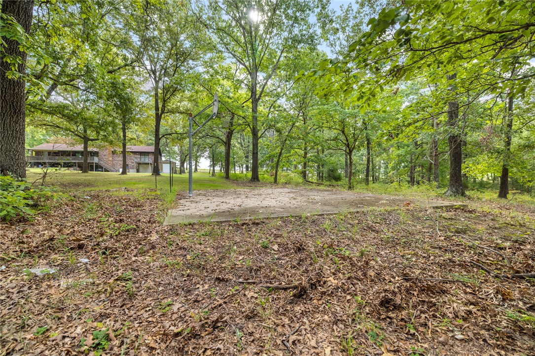 main property photo 30