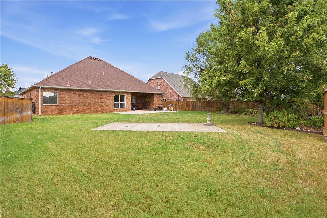 main property photo 24