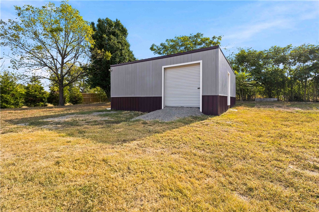 main property photo 36