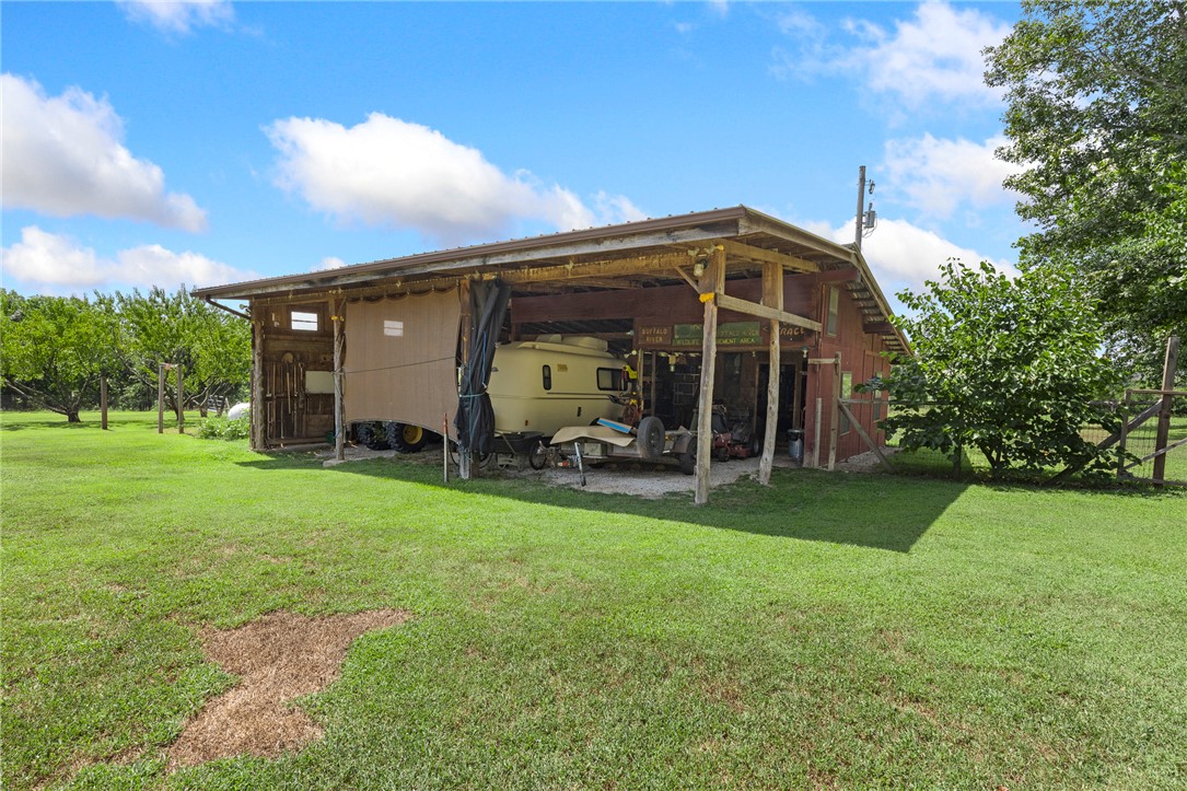 main property photo 37