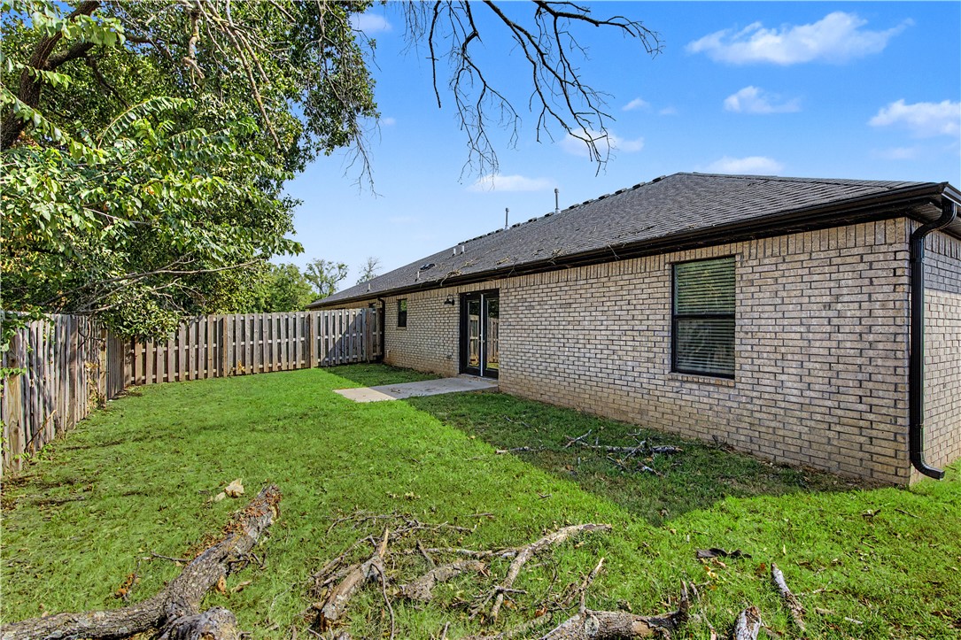 main property photo 22