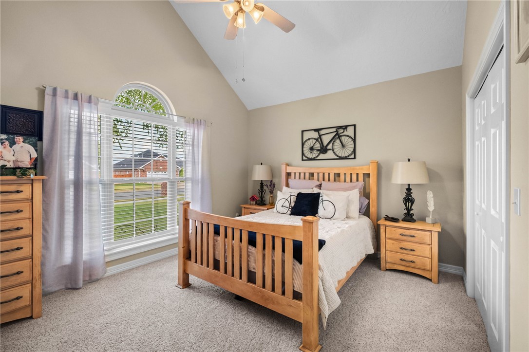main property photo 22