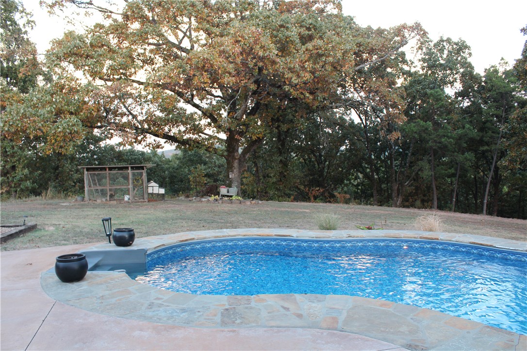 main property photo 9