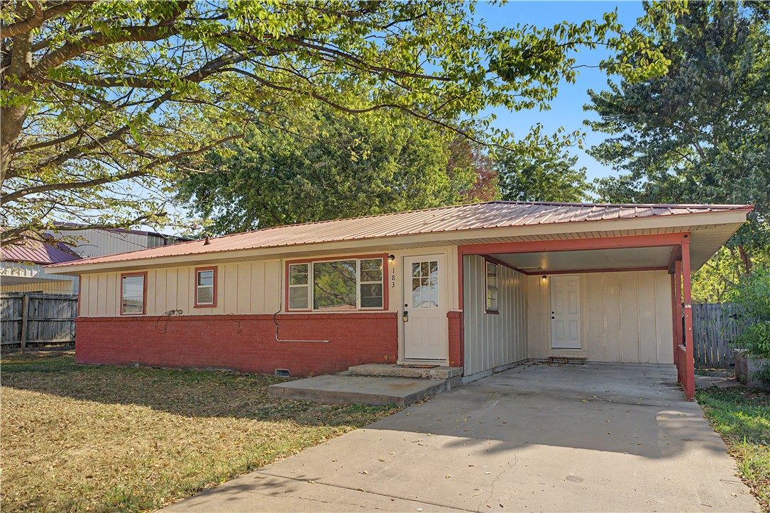 main property photo 0