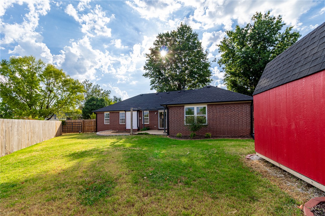 main property photo 22