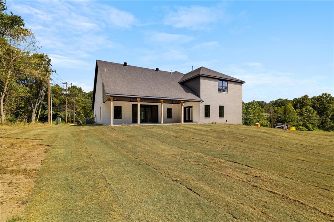 main property photo 24