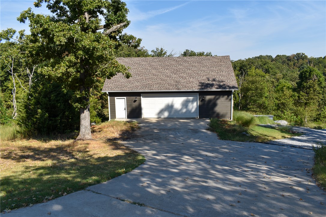 main property photo 32