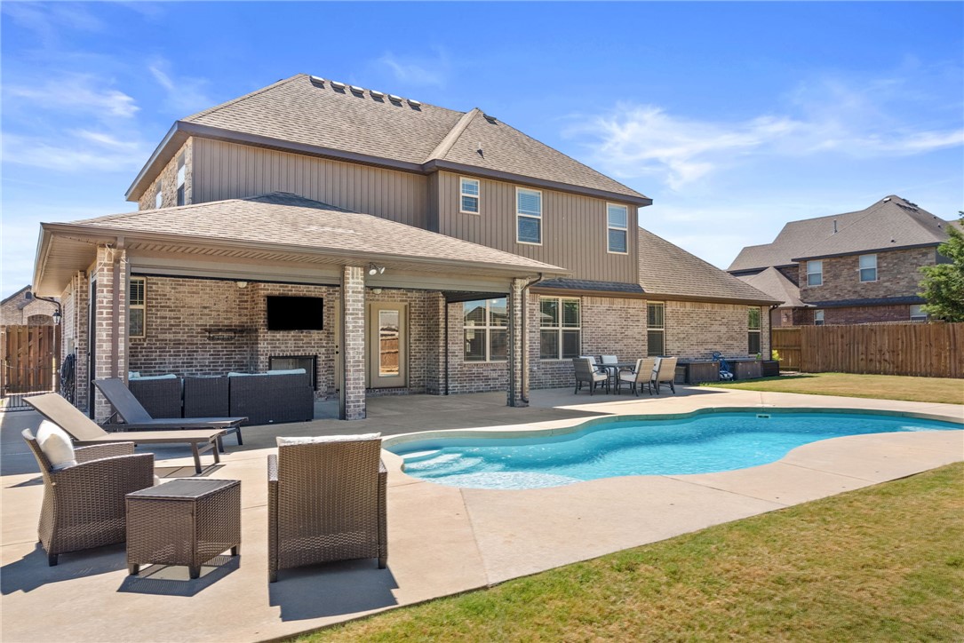main property photo 41
