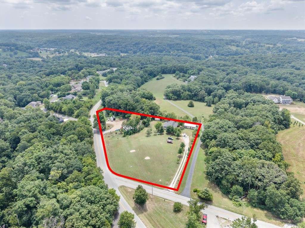 main property photo 4