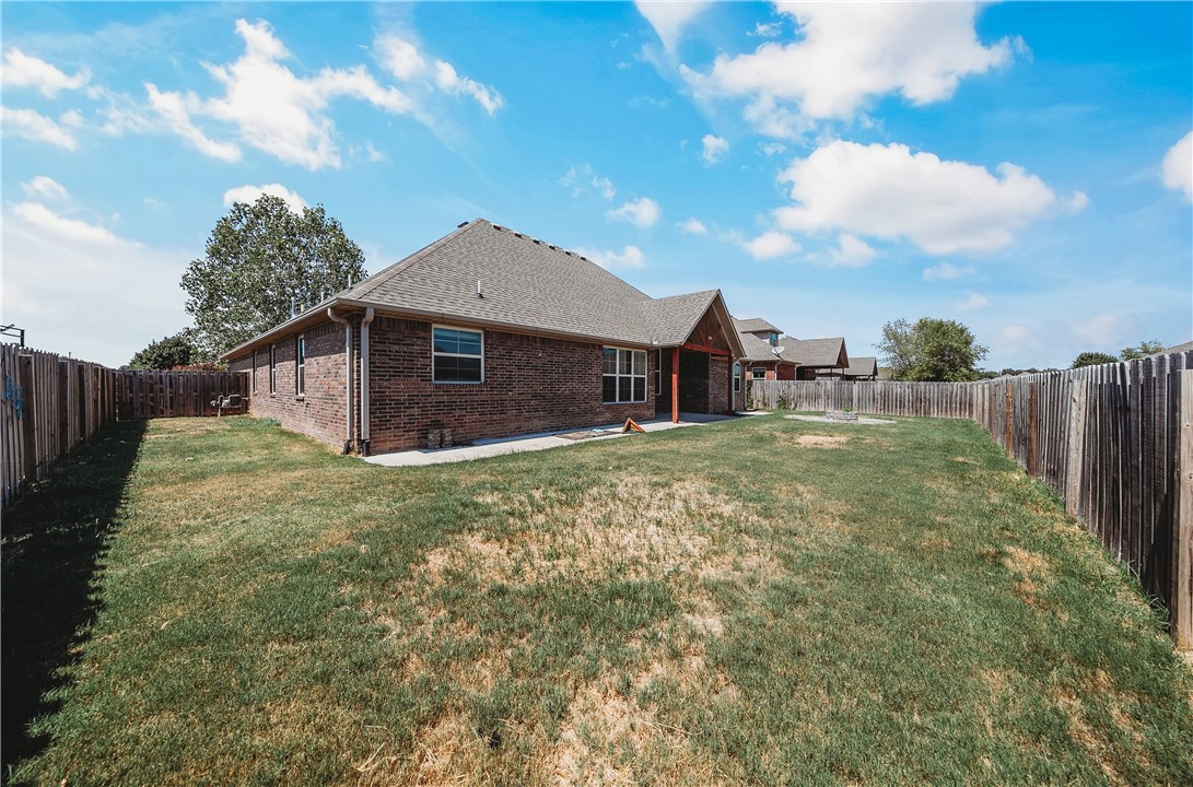 main property photo 24