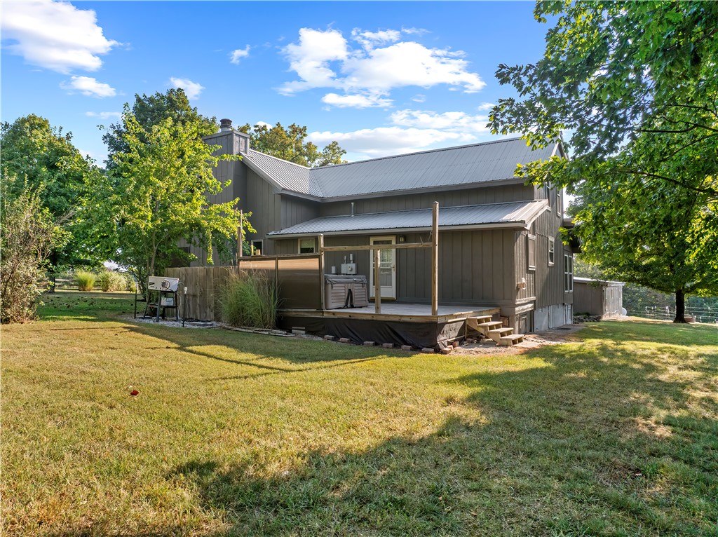 main property photo 25