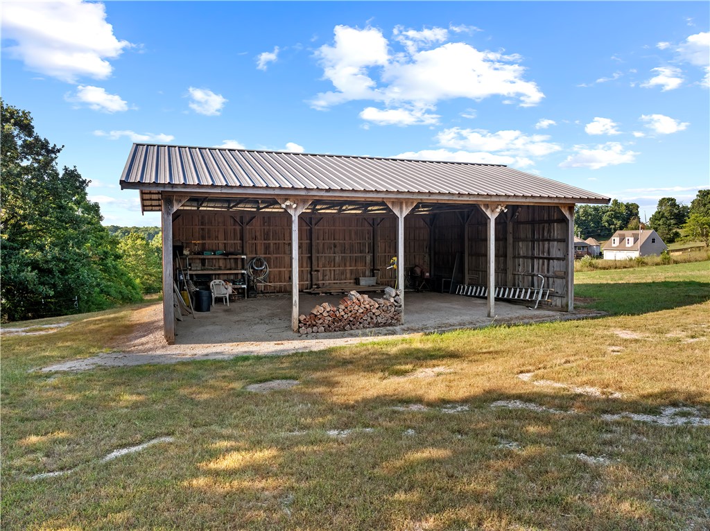 main property photo 39
