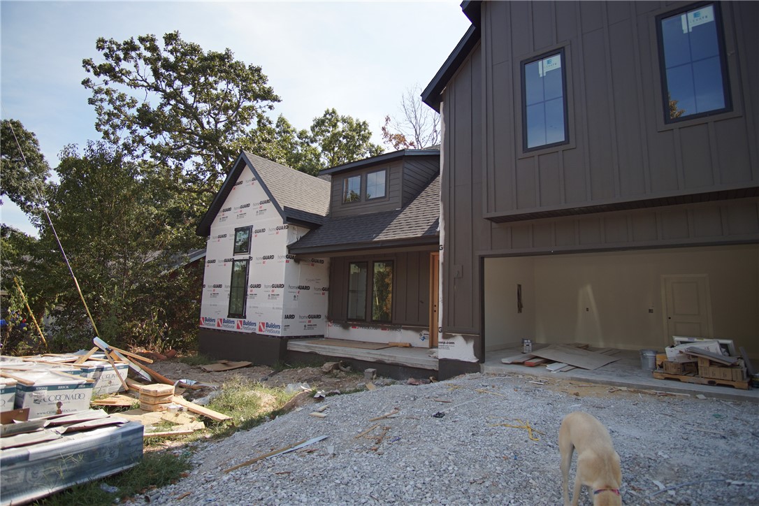 main property photo 5