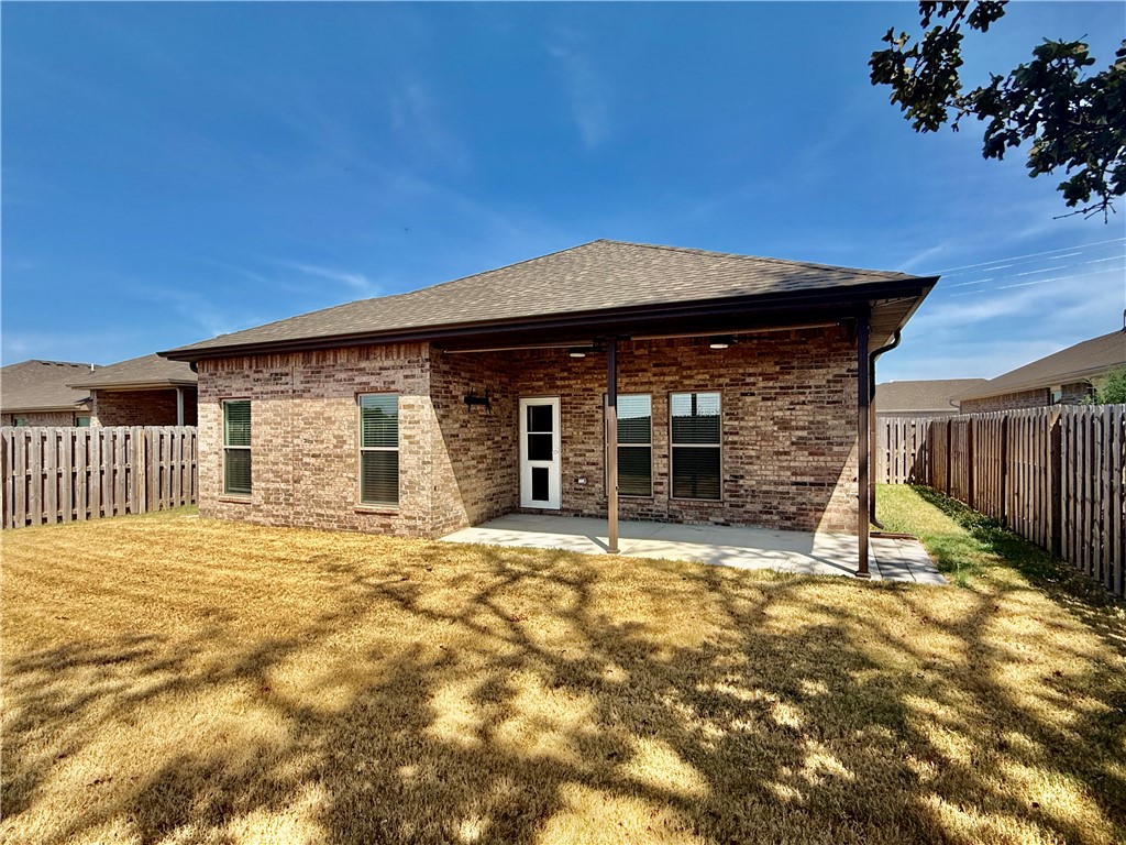 main property photo 32