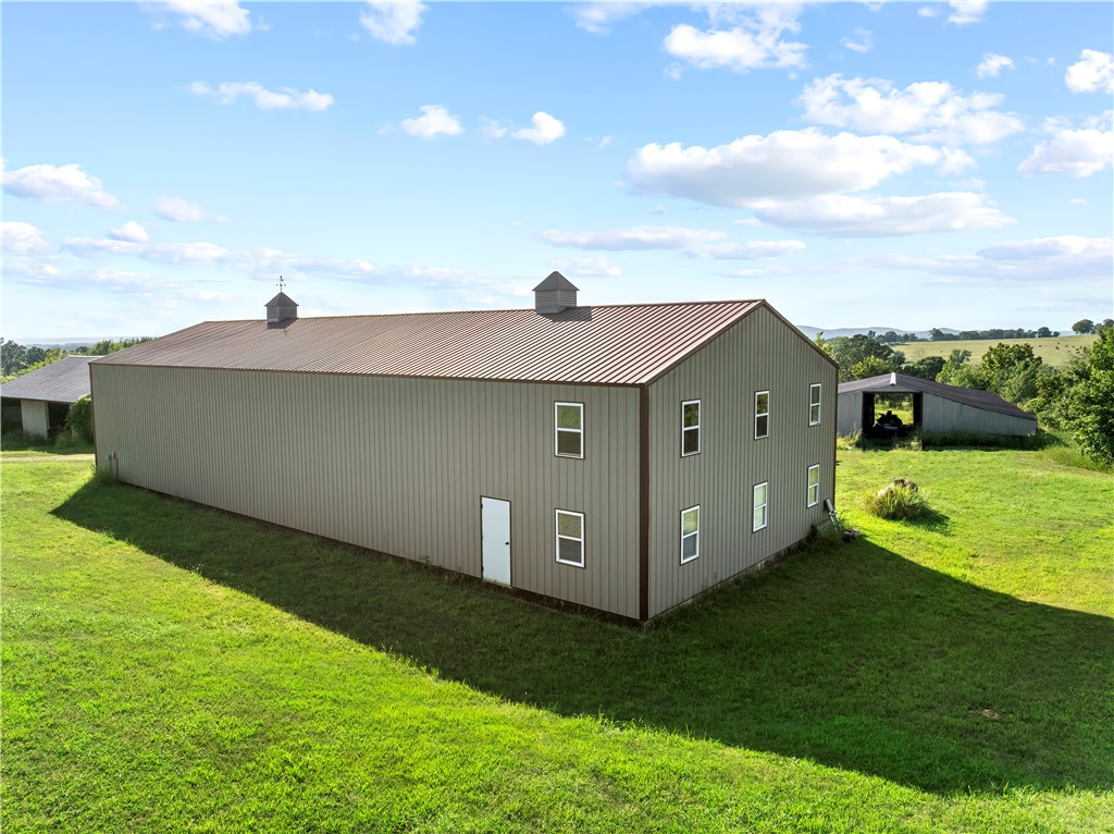 main property photo 37