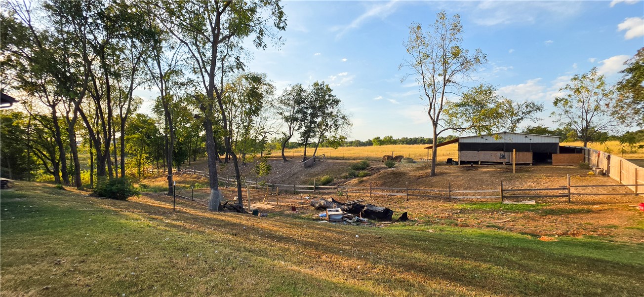 main property photo 12