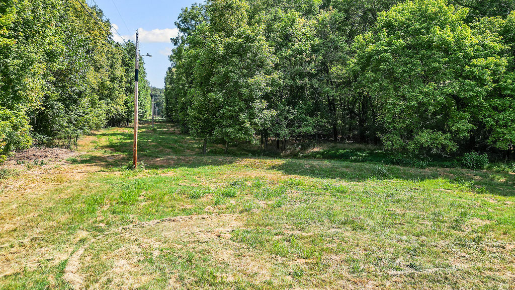 main property photo 50