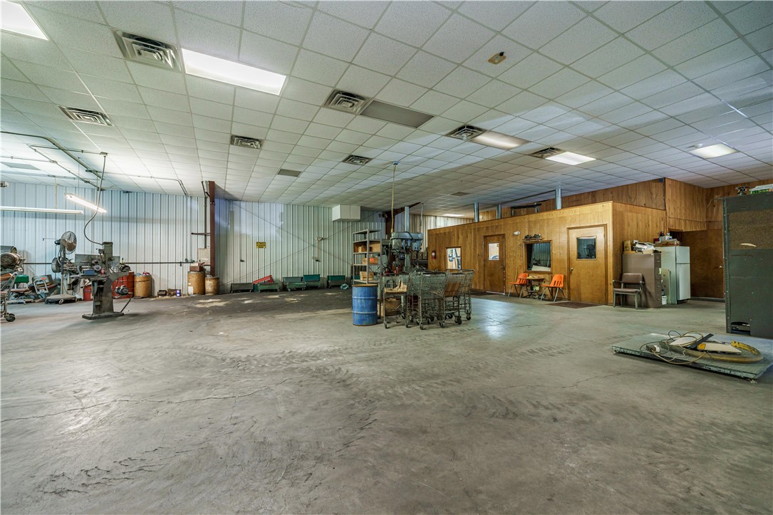 main property photo 21