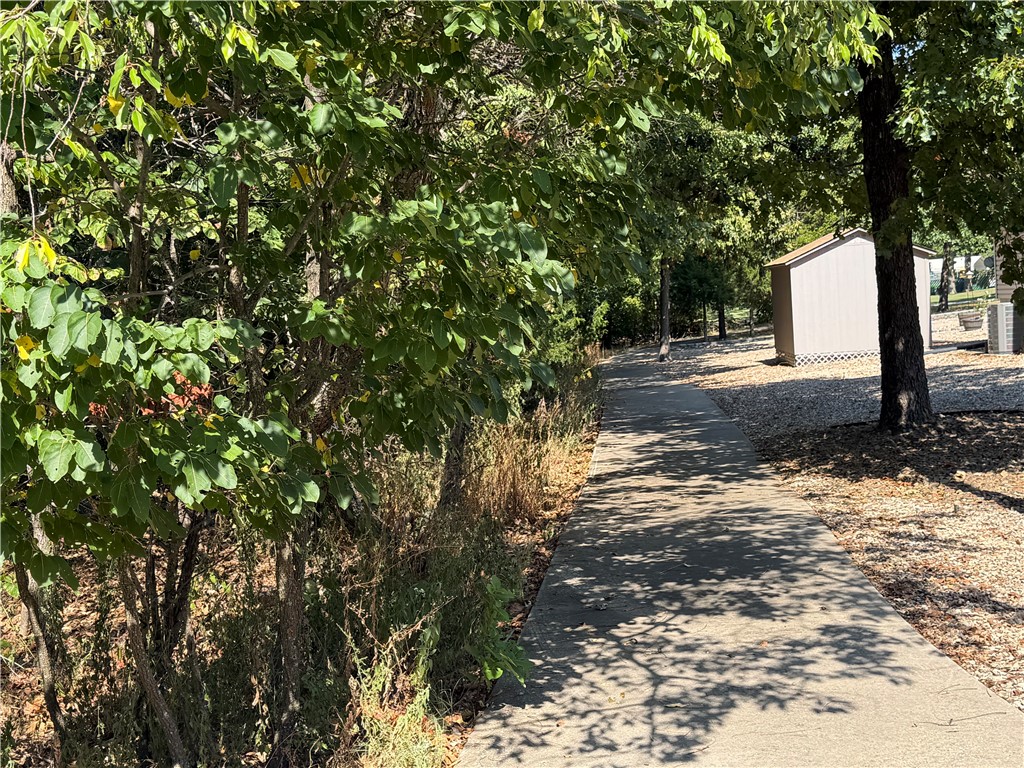 main property photo 31