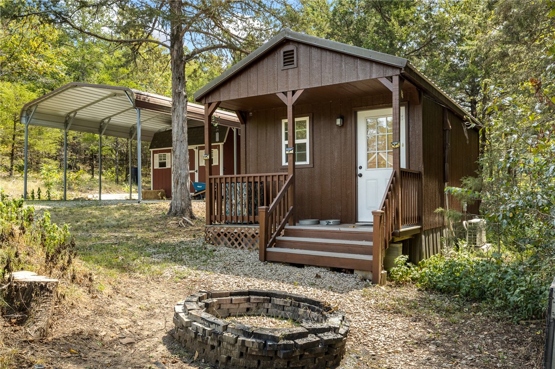 main property photo 4