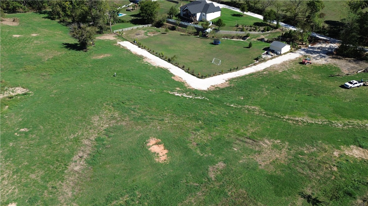 main property photo 20