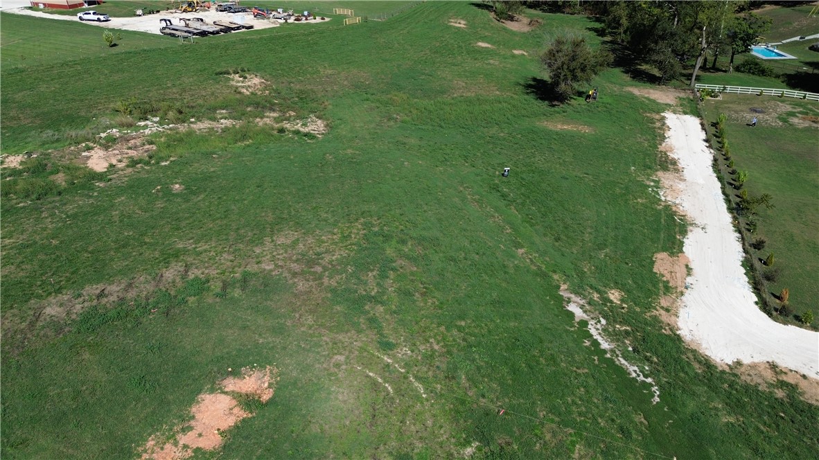 main property photo 21