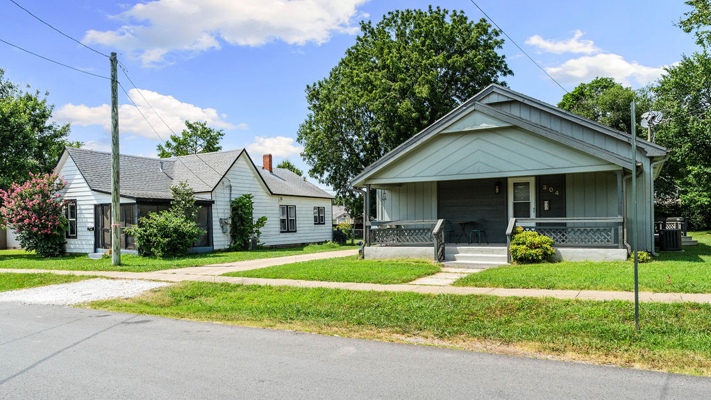 main property photo 10