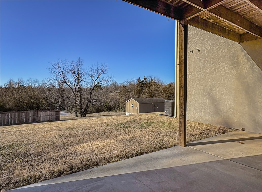 main property photo 10
